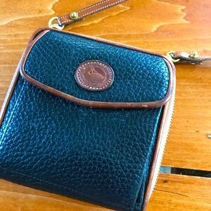 Vintage Dooney and Bourke Crossbody Bag